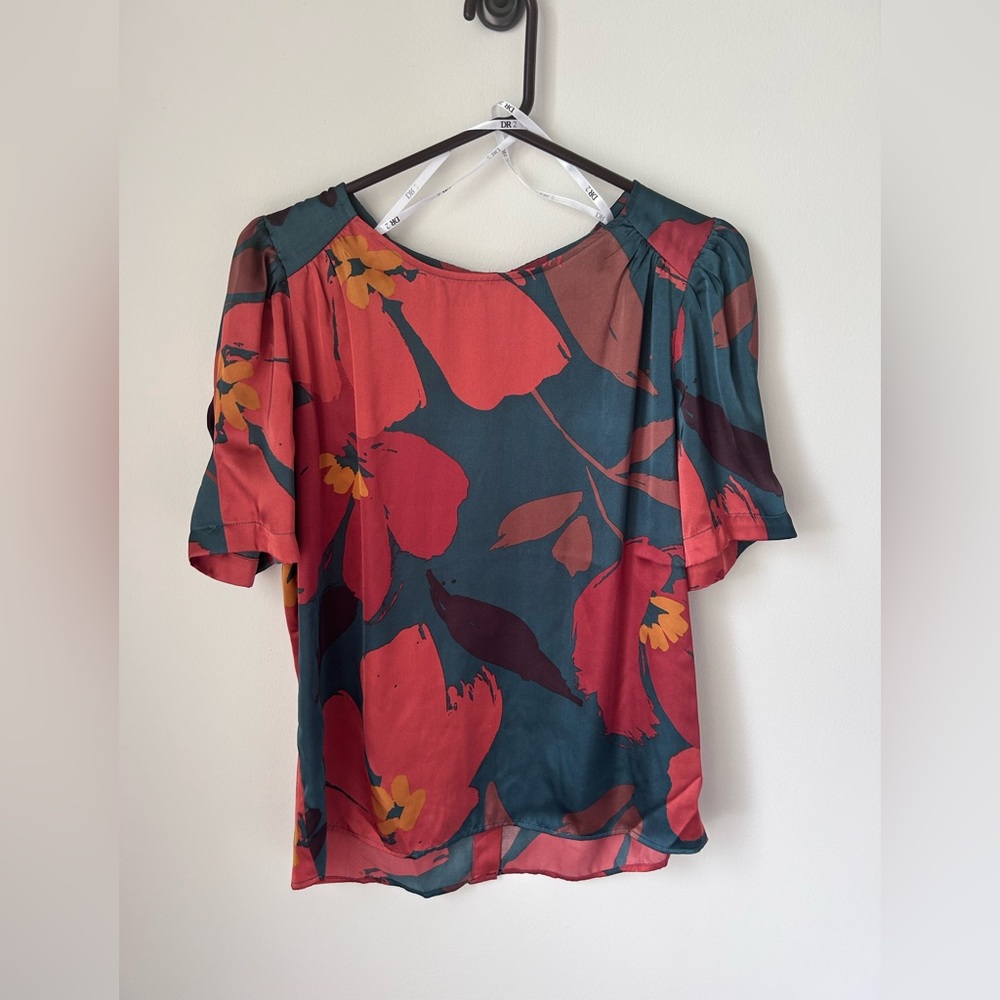 DR2 Orange and Red Blouse Flutter Sleeve Relaxed Fit